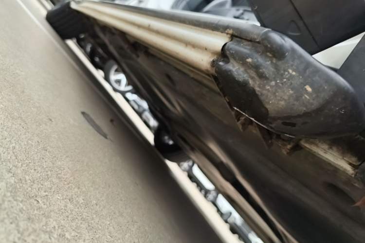 Used Volkswagen Tiguan L 2018 330TSI Automatic Two-Wheel Drive Luxury Edition Right Side Sill