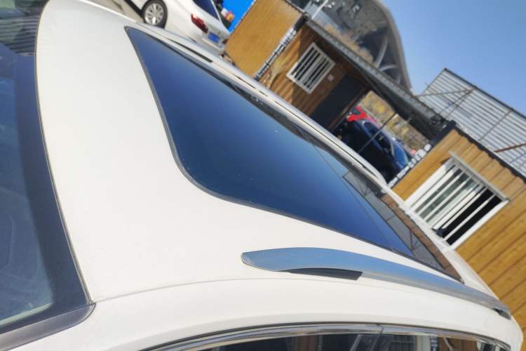 Used Volkswagen Tiguan L 2018 Facelift 330TSI Automatic Two-Wheel Drive Luxury Edition Roof