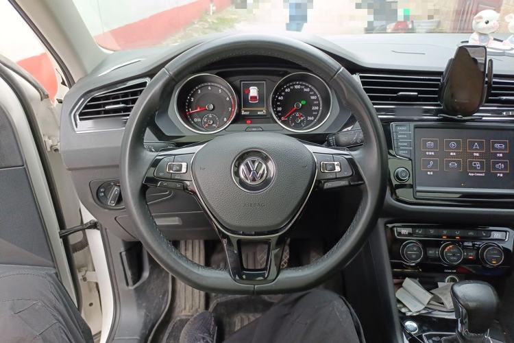 Used Volkswagen Tiguan L 2018 330TSI Automatic Two-Wheel Drive Flagship Edition Steering Wheel