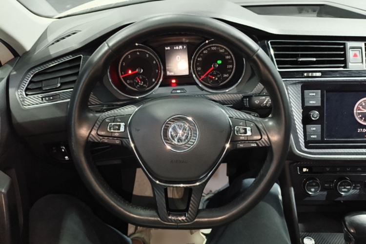 Used Volkswagen Tiguan L 2018 280TSI Automatic Two-Wheel Drive Comfort Edition Steering Wheel