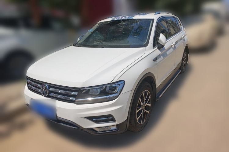 Used Volkswagen Tiguan L 2018 330TSI Automatic Two-Wheel Drive Comfort Edition Guazi used car, China used car export, Used car for sale, Used  cars, Cheapest cars for sale