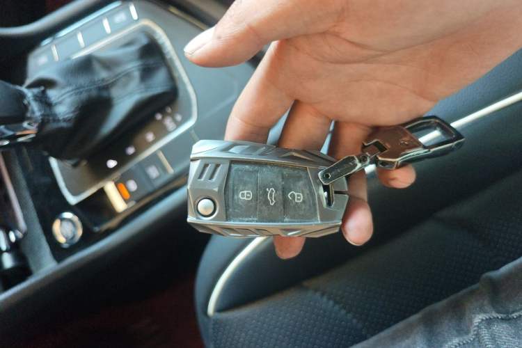 Used Volkswagen Tiguan L 2018 330TSI Automatic Two-Wheel Drive Comfort Edition Vehicle Key