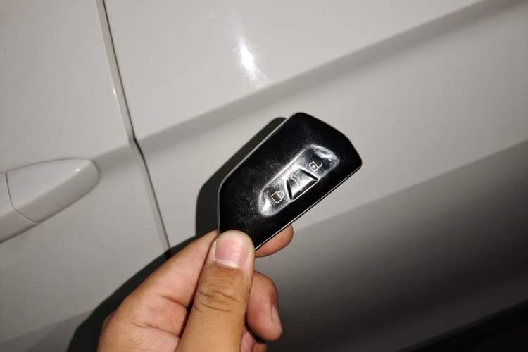 Used Volkswagen Tiguan L 2018 330TSI Automatic Two-Wheel Drive Comfort Edition Vehicle Key