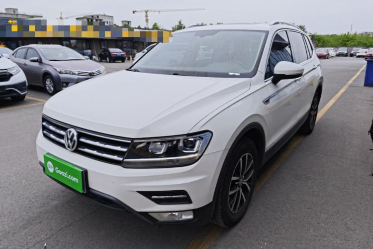 Volkswagen Tiguan L 2018 330TSI Automatic Two-Wheel Drive Luxury Edition usata Guazi used car, China used car export, Used car for sale, Used  cars, Cheapest cars for sale