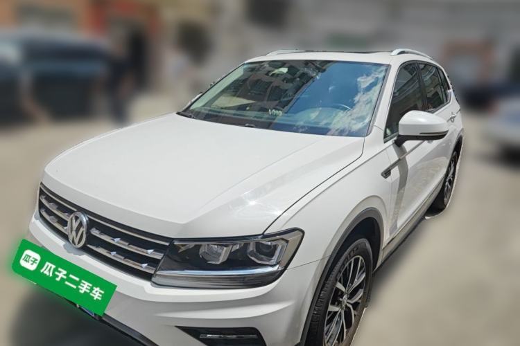Used Volkswagen Tiguan L 2018 Facelift 330TSI Automatic Two-Wheel Drive Luxury Edition Guazi used car, China used car export, Used car for sale, Used  cars, Cheapest cars for sale