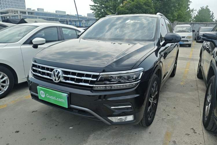 Used Volkswagen Tiguan L 2019 380TSI Automatic All-Wheel Drive Luxury Edition with 7 Seats China VI Standard Guazi used car, China used car export, Used car for sale, Used cars, Cheapest cars for sale
