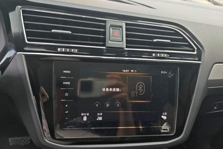 Used Volkswagen Tiguan L 2019 Revised 330TSI Automatic Two-Wheel Drive Smart & Luxury Edition China VI Standard Audio And AC Panel