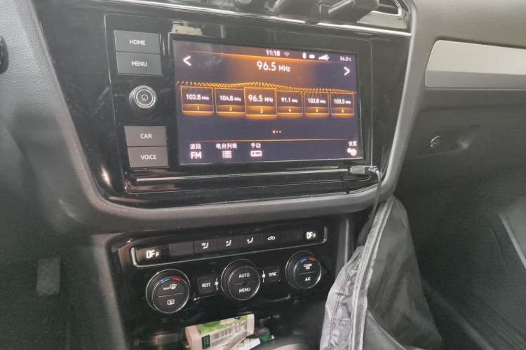 Used Volkswagen Tiguan L 2019 330TSI Automatic Two-Wheel Drive Panoramic Comfort Edition China VI Standard Audio And AC Panel