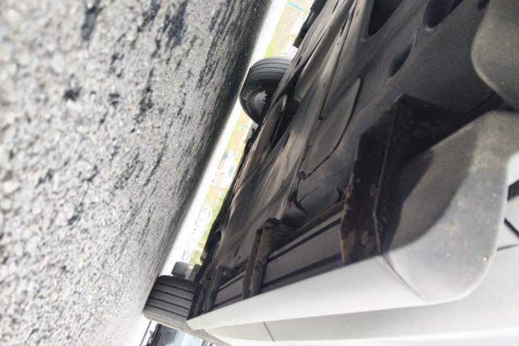 Used Volkswagen Tiguan L 2019 Updated Version 330TSI Automatic Two-Wheel Drive Panoramic Comfort Edition China VI Standard Chassis Rear Right