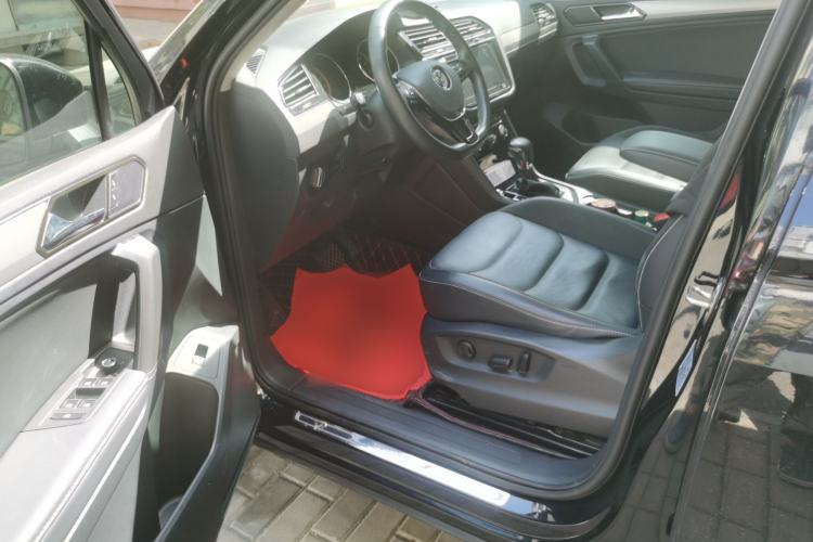 Used Volkswagen Tiguan L 2019 330TSI Automatic Two-Wheel Drive Smart Luxury Version China VI Standard Driver Seat