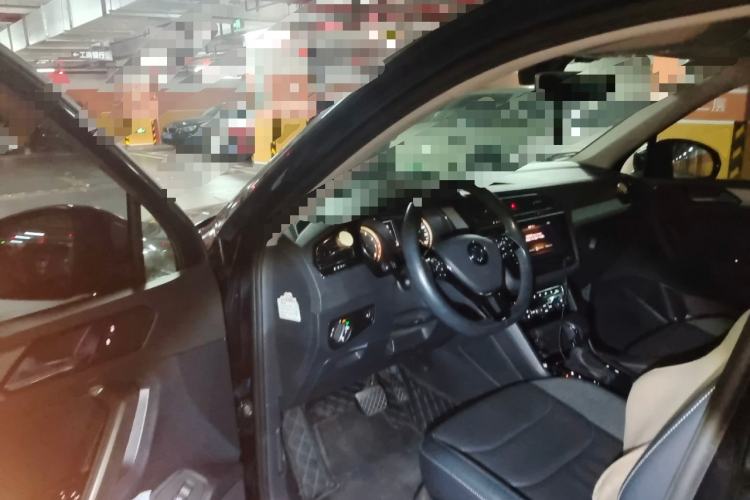 Used Volkswagen Tiguan L 2019 330TSI Automatic Two-Wheel Drive Smart Luxury Version China VI Standard Driver Seat