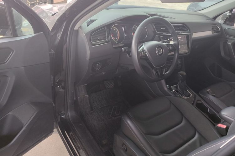 Used Volkswagen Tiguan L 2019 Updated Version 330TSI Automatic Two-Wheel Drive Panoramic Comfort Edition China VI Standard Driver Seat