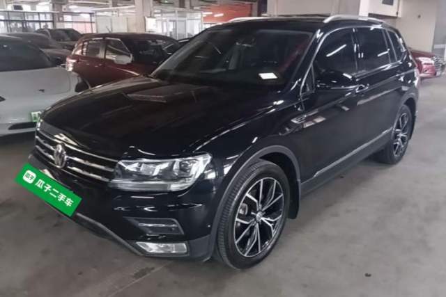 Used Volkswagen Tiguan L 2019 Revised 330TSI Automatic Two-Wheel Drive Smart & Luxury Edition China VI Standard