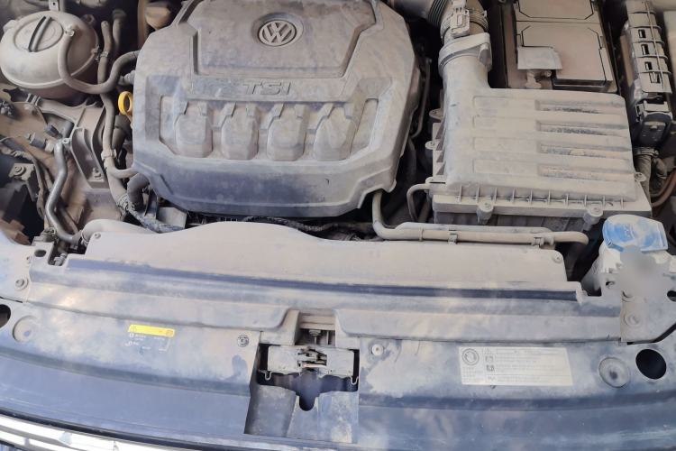 Used Volkswagen Tiguan L 2019 330TSI Automatic Two-Wheel Drive Smart Luxury Version China VI Standard Engine Bay