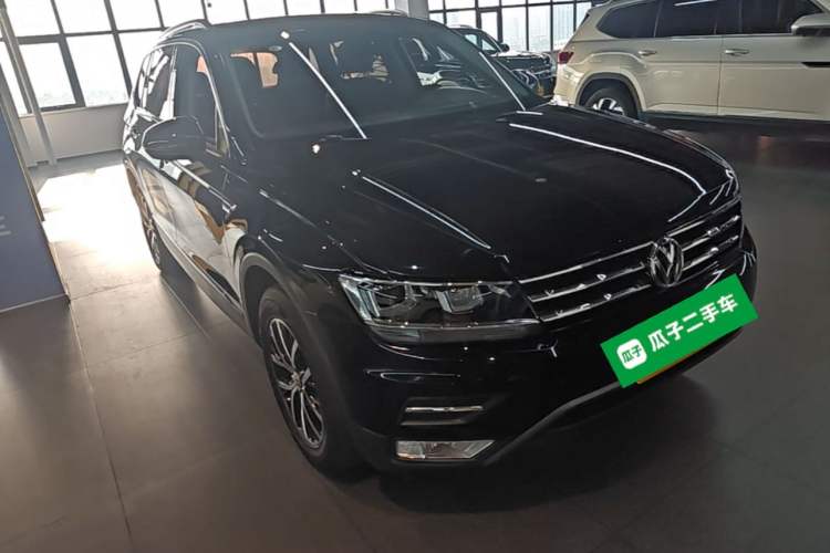 Used Volkswagen Tiguan L 2019 330TSI Automatic Two-Wheel Drive Smart Luxury Version China V Emission Standard Exterior 1