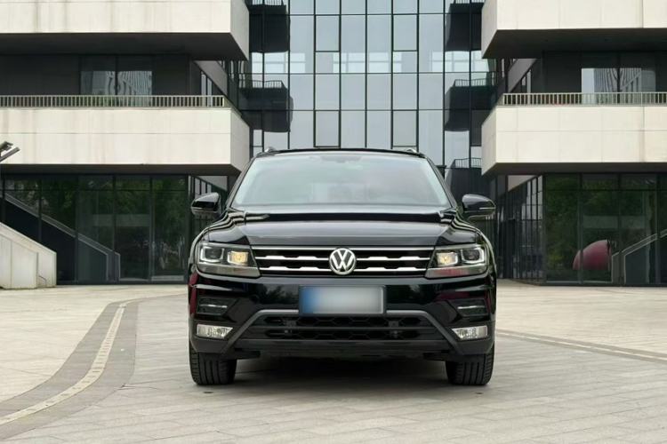 Used Volkswagen Tiguan L 2019 330TSI Automatic Two-Wheel Drive Smart Luxury Version China V Emission Standard Exterior 1