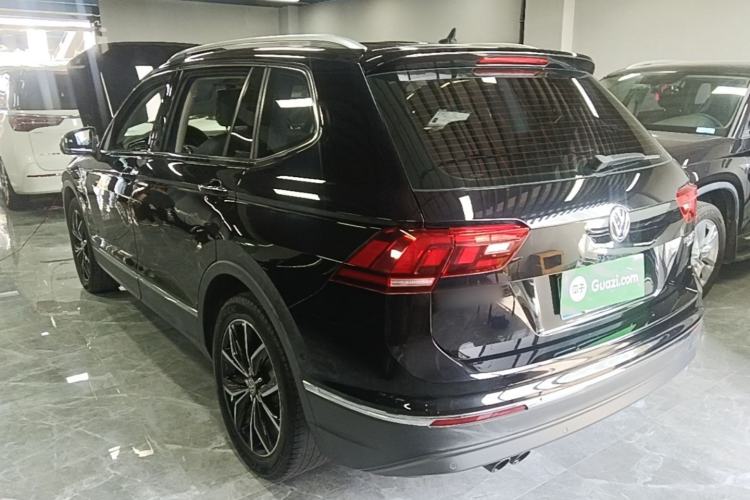 Used Volkswagen Tiguan L 2019 330TSI Automatic Two-Wheel Drive Smart Luxury Version China V Emission Standard Exterior 2