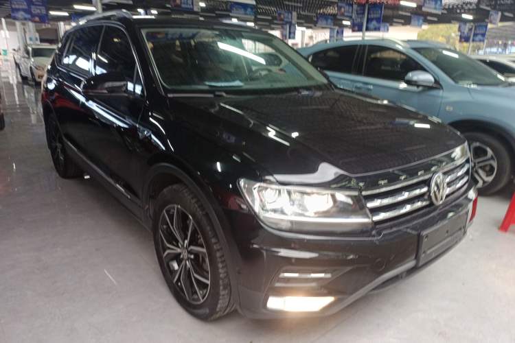 Used Volkswagen Tiguan L 2019 Revised 330TSI Automatic Two-Wheel Drive Smart & Luxury Edition China VI Standard Exterior 2
