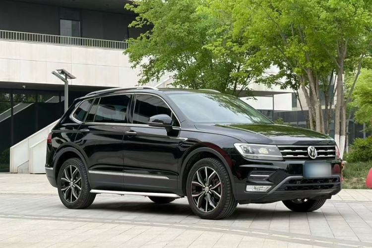 Used Volkswagen Tiguan L 2019 330TSI Automatic Two-Wheel Drive Smart Luxury Version China V Emission Standard Exterior 2
