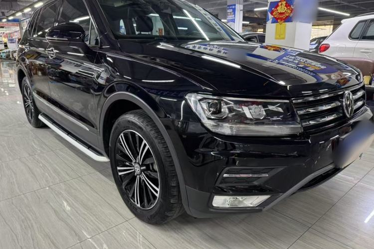 Used Volkswagen Tiguan L 2019 330TSI Automatic Two-Wheel Drive Panoramic Comfort Edition China V Standard Exterior 2