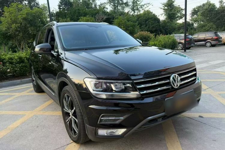 Used Volkswagen Tiguan L 2019 330TSI Automatic Two-Wheel Drive Smart Luxury Version China VI Standard Exterior 2