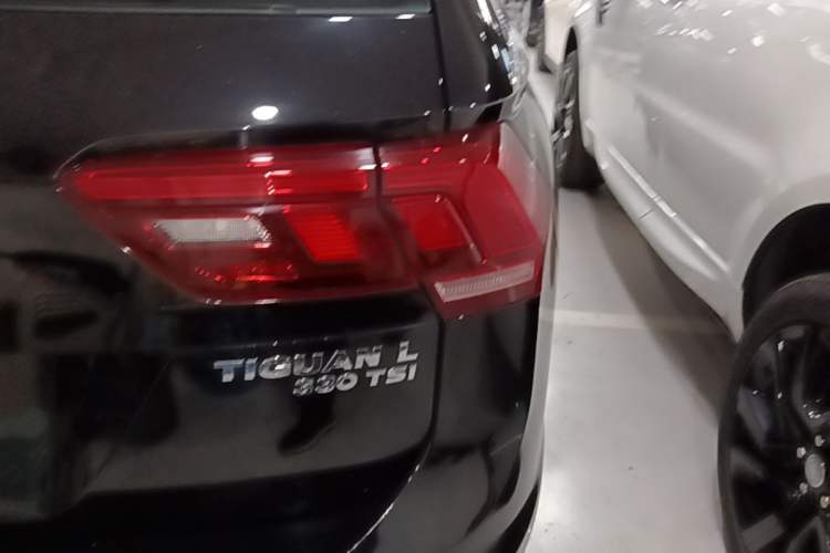 Used Volkswagen Tiguan L 2019 Updated Version 330TSI Automatic Two-Wheel Drive Panoramic Comfort Edition China VI Standard Exterior 3