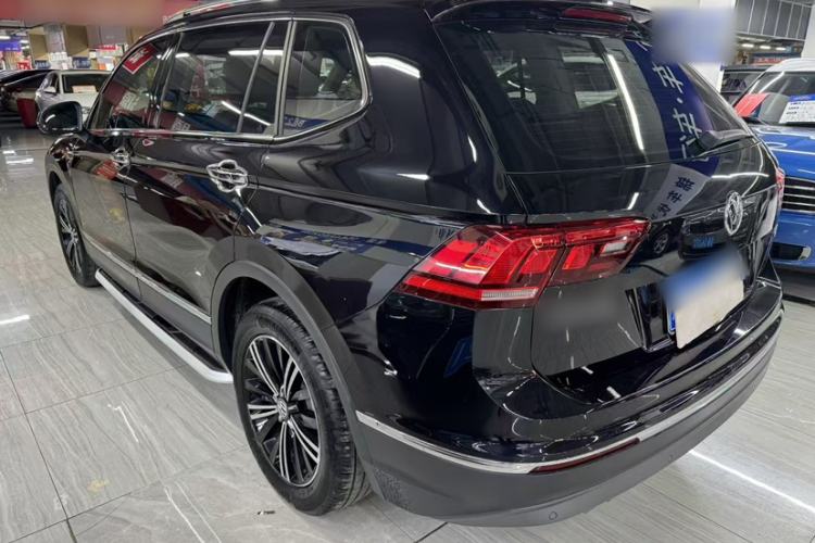 Used Volkswagen Tiguan L 2019 330TSI Automatic Two-Wheel Drive Panoramic Comfort Edition China V Standard Exterior 3