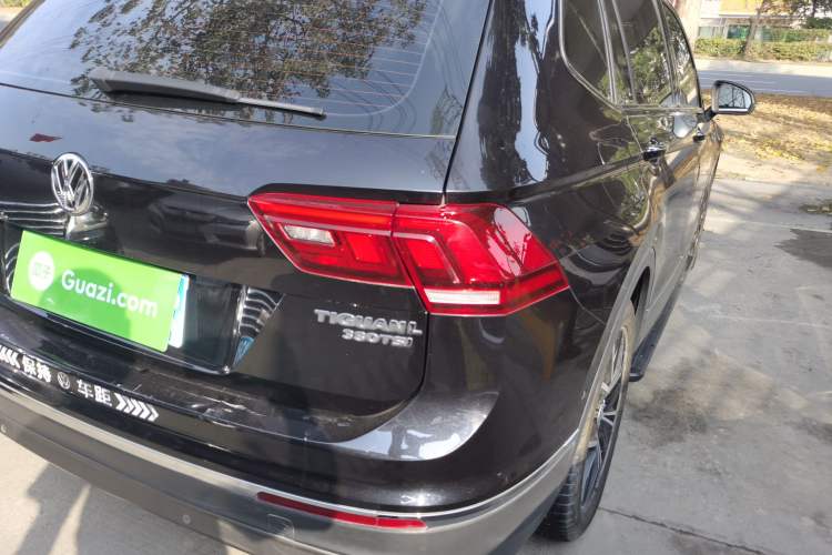 Used Volkswagen Tiguan L 2019 Revised 330TSI Automatic Two-Wheel Drive Smart & Luxury Edition China VI Standard Exterior 3