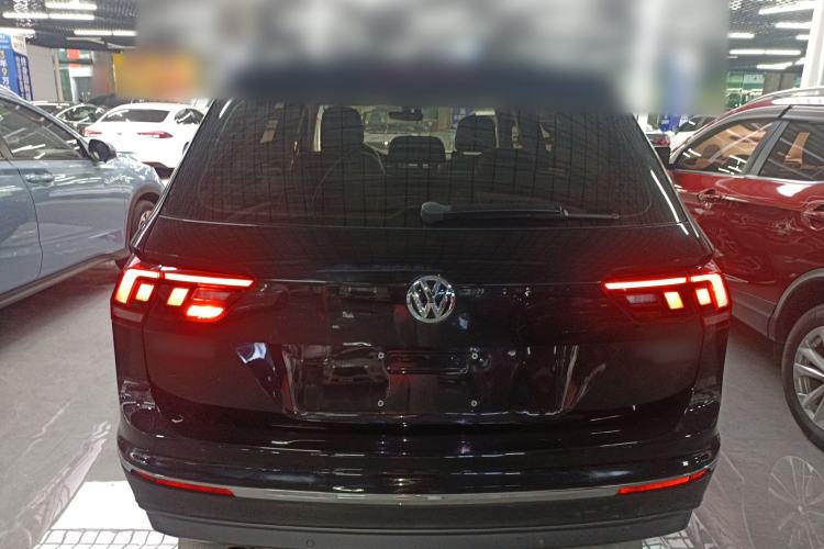 Used Volkswagen Tiguan L 2019 Revised 330TSI Automatic Two-Wheel Drive Smart & Luxury Edition China VI Standard Exterior 4