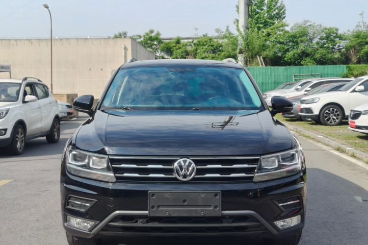Used Volkswagen Tiguan L 2019 Revised 330TSI Automatic Two-Wheel Drive Smart & Luxury Edition China VI Standard Exterior 4