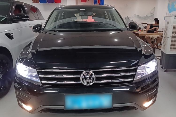 Used Volkswagen Tiguan L 2019 Updated Version 330TSI Automatic Two-Wheel Drive Panoramic Comfort Edition China VI Standard Front