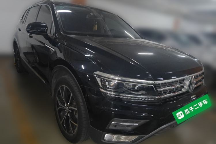 Used Volkswagen Tiguan L 2019 380TSI Automatic All-Wheel Drive Luxury Edition with 7 Seats China VI Standard Front Right 45 Deg
