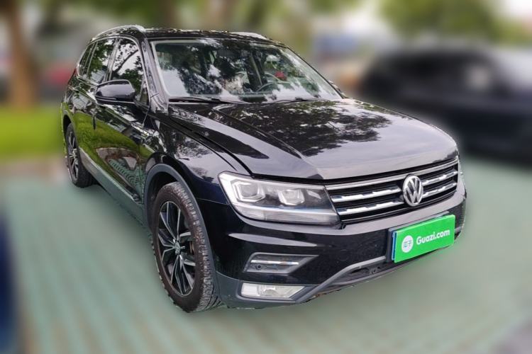 Used Volkswagen Tiguan L 2019 330TSI Automatic Two-Wheel Drive Smart Luxury Version China VI Standard Front Right 45 Deg