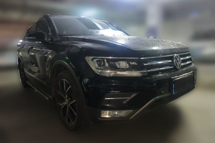 Used Volkswagen Tiguan L 2019 330TSI Automatic Two-Wheel Drive Smart Luxury Version China V Emission Standard Front Right 45 Deg