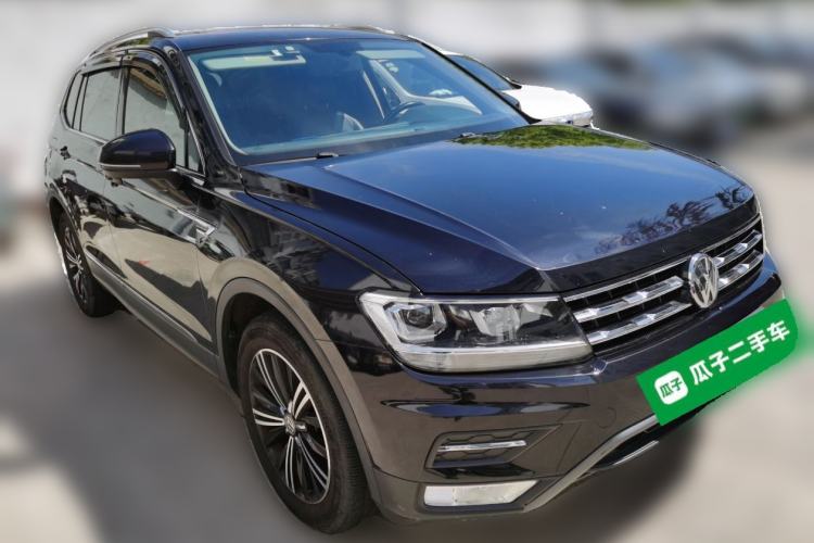 Used Volkswagen Tiguan L 2019 330TSI Automatic Two-Wheel Drive Panoramic Comfort Edition China VI Standard Front Right 45 Deg