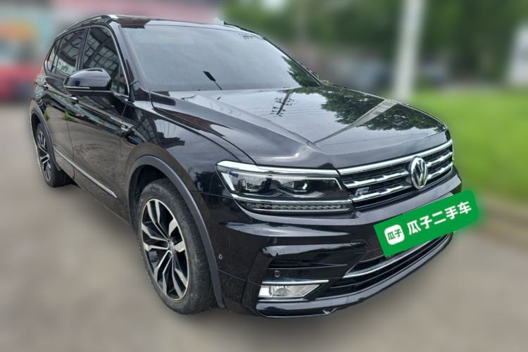 Used Volkswagen Tiguan L 2019 Restyled 330TSI Automatic Two-Wheel Drive R-Line Flagship Version China VI Standard Front Right 45 Deg