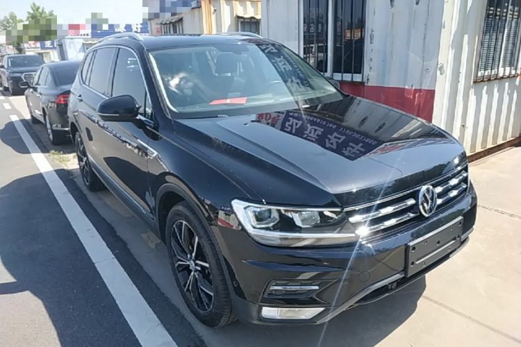 Used Volkswagen Tiguan L 2019 330TSI Automatic Two-Wheel Drive Smart Luxury Version China V Emission Standard Front Right 45 Deg