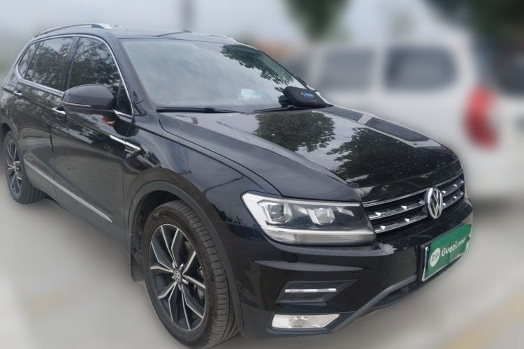 Used Volkswagen Tiguan L 2019 Revised Version 330TSI Automatic Two-Wheel Drive Intelligent Luxury Edition China V Standard Front Right 45 Deg