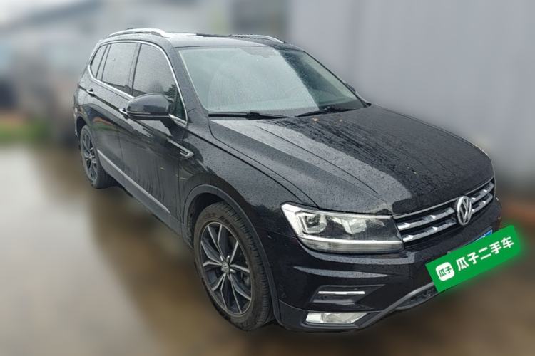 Used Volkswagen Tiguan L 2019 Revised 330TSI Automatic Two-Wheel Drive Smart & Luxury Edition China VI Standard Front Right 45 Deg
