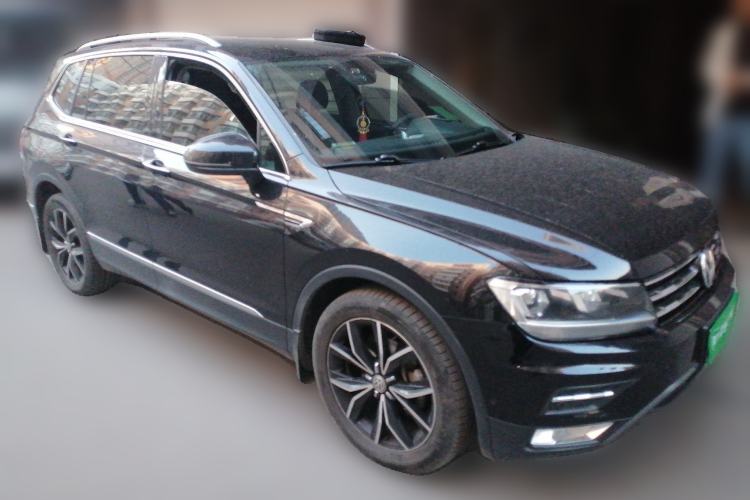 Used Volkswagen Tiguan L 2019 Revised 330TSI Automatic Two-Wheel Drive Smart & Luxury Edition China VI Standard Front Right 45 Deg