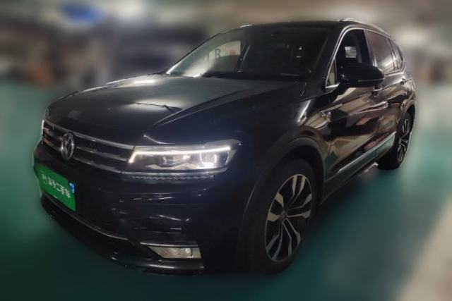 Volkswagen Tiguan L 2019 330TSI Automatic Two-Wheel Drive R-Line Flagship Model China VI Standard usado