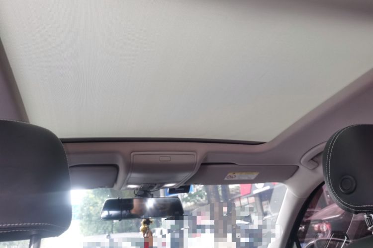 Used Volkswagen Tiguan L 2019 330TSI Automatic Two-Wheel Drive Panoramic Comfort Edition China V Standard Headliner