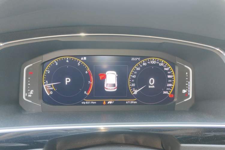 Used Volkswagen Tiguan L 2019 Restyled 330TSI Automatic Two-Wheel Drive R-Line Flagship Version China VI Standard Instrument Cluster
