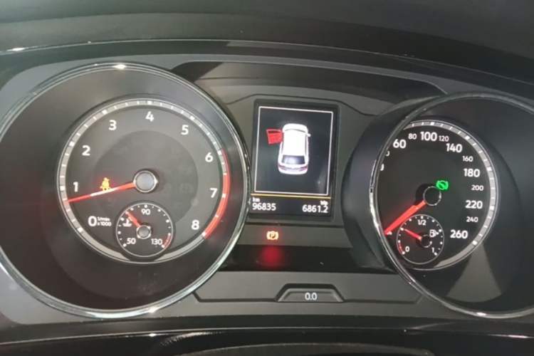 Used Volkswagen Tiguan L 2019 330TSI Automatic Two-Wheel Drive Panoramic Comfort Edition China VI Standard Instrument Cluster