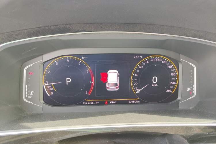 Used Volkswagen Tiguan L 2019 Restyled 330TSI Automatic Two-Wheel Drive R-Line Flagship Version China VI Standard Instrument Cluster