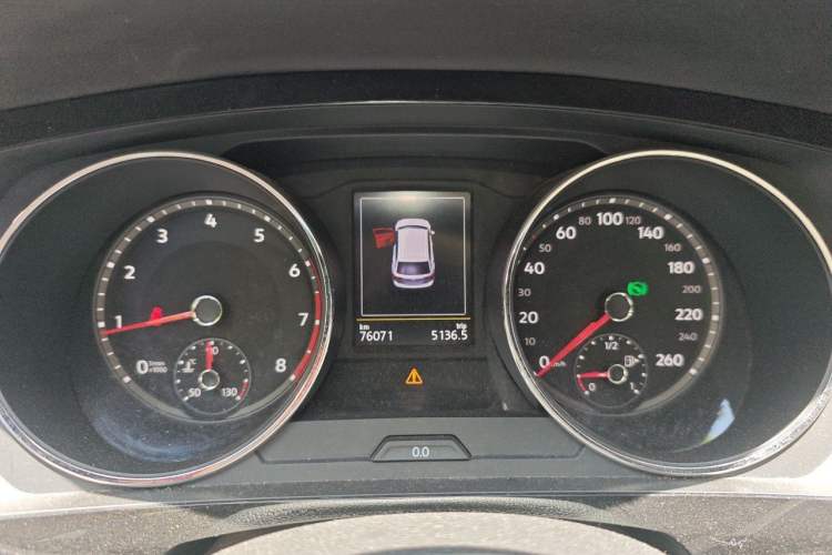 Used Volkswagen Tiguan L 2019 330TSI Automatic Two-Wheel Drive Panoramic Comfort Edition China VI Standard Instrument Cluster