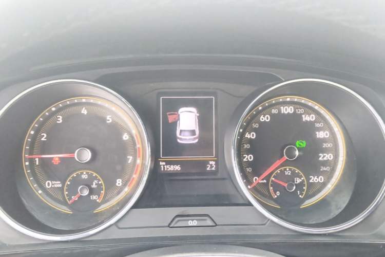 Used Volkswagen Tiguan L 2019 Revised 330TSI Automatic Two-Wheel Drive Smart & Luxury Edition China VI Standard Instrument Cluster