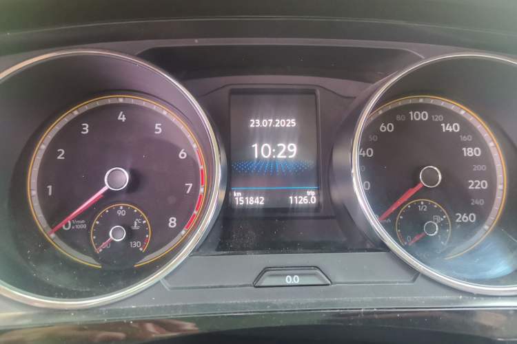Used Volkswagen Tiguan L 2019 330TSI Automatic Two-Wheel Drive Smart Luxury Version China VI Standard Instrument Cluster