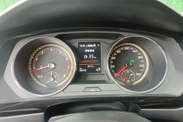 Used Volkswagen Tiguan L 2019 Revised 330TSI Automatic Two-Wheel Drive Smart & Luxury Edition China VI Standard Instrument Cluster