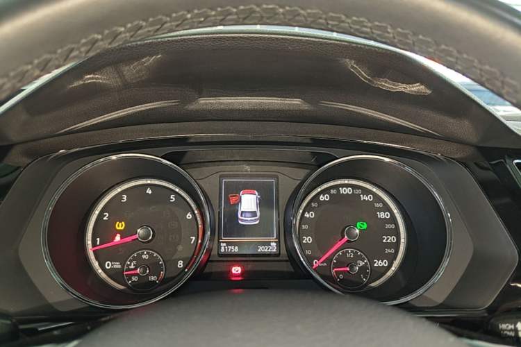 Used Volkswagen Tiguan L 2019 330TSI Automatic Two-Wheel Drive Smart Luxury Version China V Emission Standard Instrument Cluster